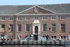 מוזיאון הרמיטאז' אמסטרדם