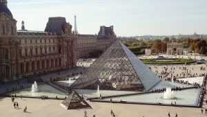 מוזיאון הלובר פריז