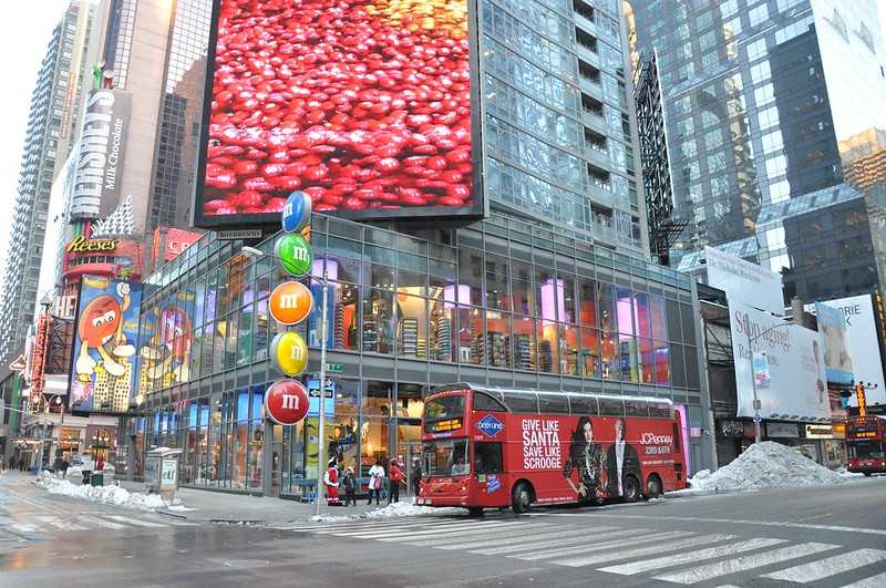 חנות הדגל של M&M בניו יורק - פנינה אמיתית למשפחות עם ילדים