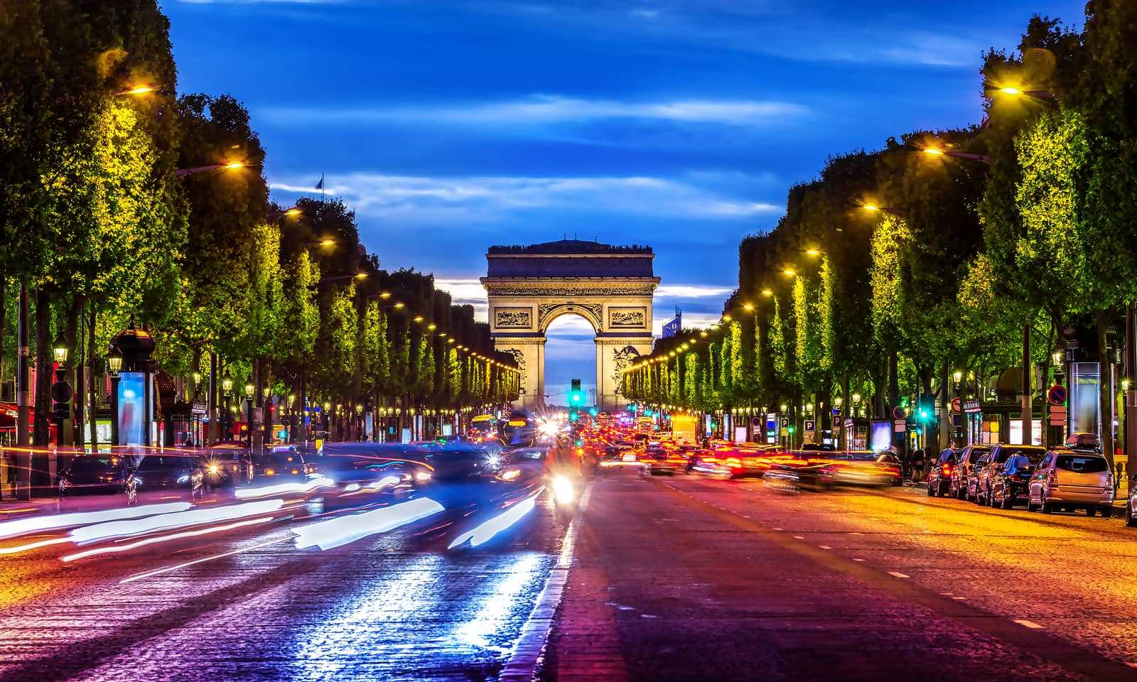 השאנז אליזה בפריז 2023 - כרטיס ביקור על השדרה המפורסמת