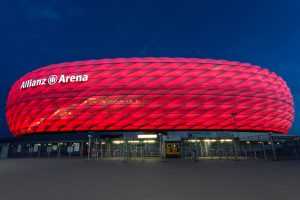 אצטדיון אליאנץ ארנה מינכן 2023 - כרטיסים לסיור, מחירים ועוד