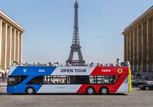סיור אוטובוס תיירים בפריז