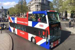 אוטובוס תיירים בלונדון 1