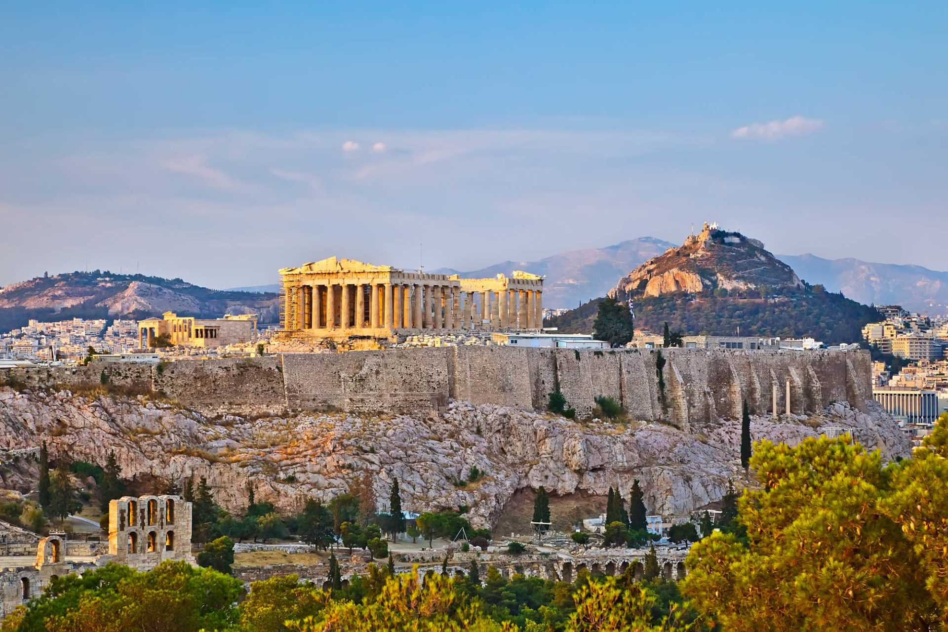 מלונות מומלצים באתונה ל-2023 - אספנו לכם את הרשימה הנבחרת!