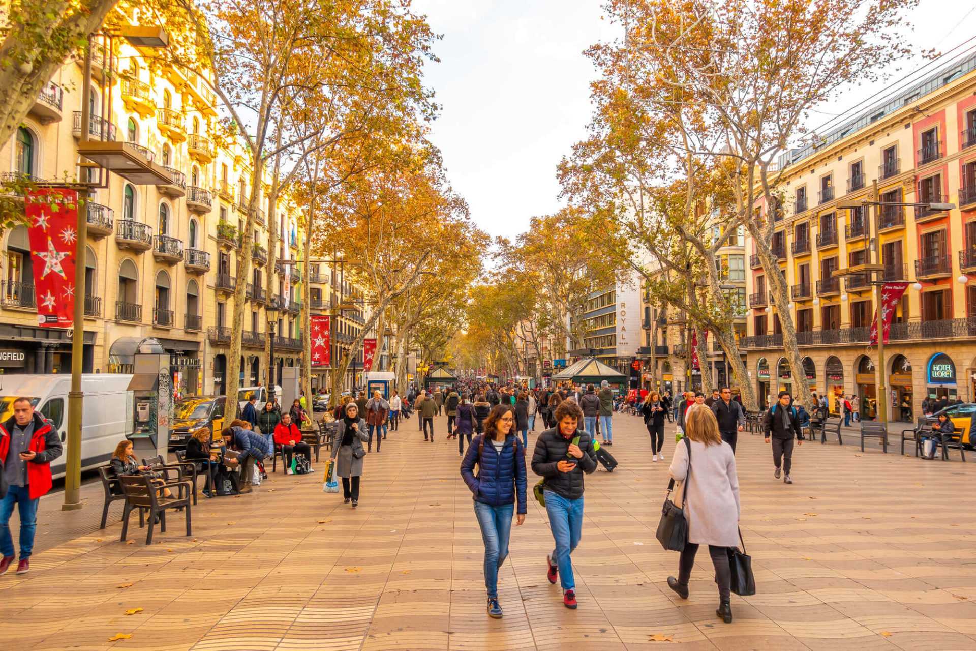 אטרקציות בברצלונה - המדריך למטייל 2023: כל מה שאפשר לעשות!