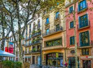 מלונות כשרים בברצלונה ב-2023 - איך תעברו חופשה כשרה בברצלונה?