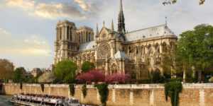הסיור הוירטואלי של קתדרלת נוטרדאם - האטרקציה התיירותית החדשה של פריז!